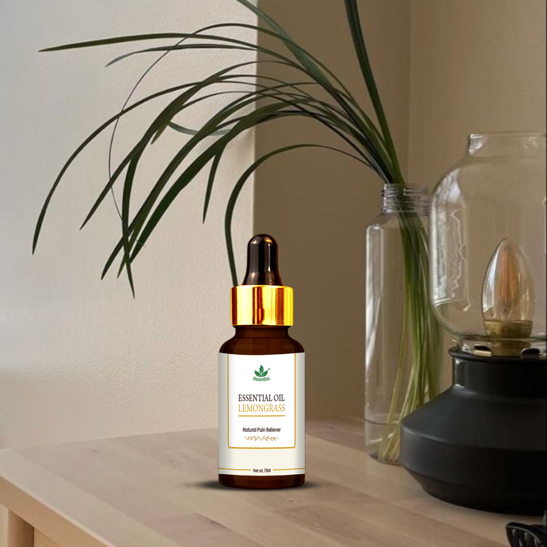 Havintha Lemongrass Essential Oil for Skin Health and Stress Reliever - Pure and Organic Product - 15 ml.