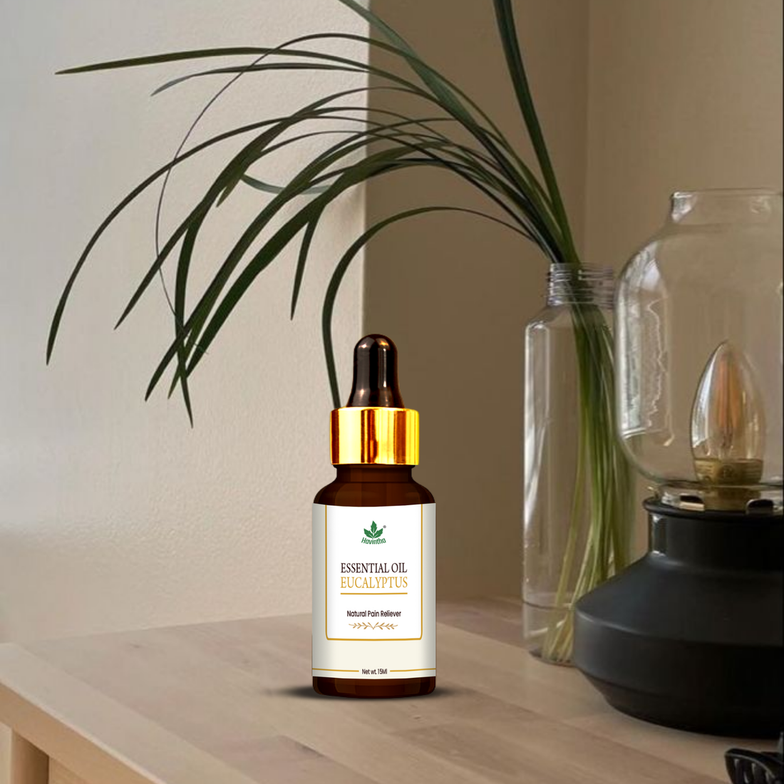 Havintha Pure and Organic Eucalyptus Essential Oil for Skin, Hair and Aromatherapy - 15 ml.